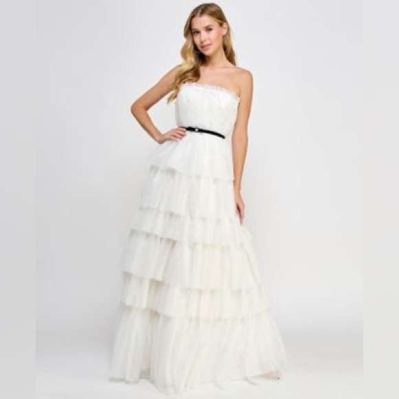 Say Yes Dresses & Skirts - Floor-sweeping tulle, faux pearls, & a velvet belt pull this gorgeous look